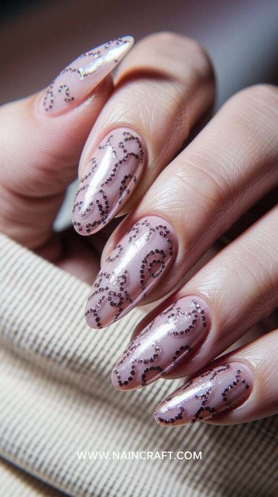24+ Almond Nail Ideas That Are Too Pretty to Pass Up (From Classy to Trendy Designs) 24+ Almond Nail Ideas That Are Too Pretty to Pass Up (From Classy to Trendy Designs)