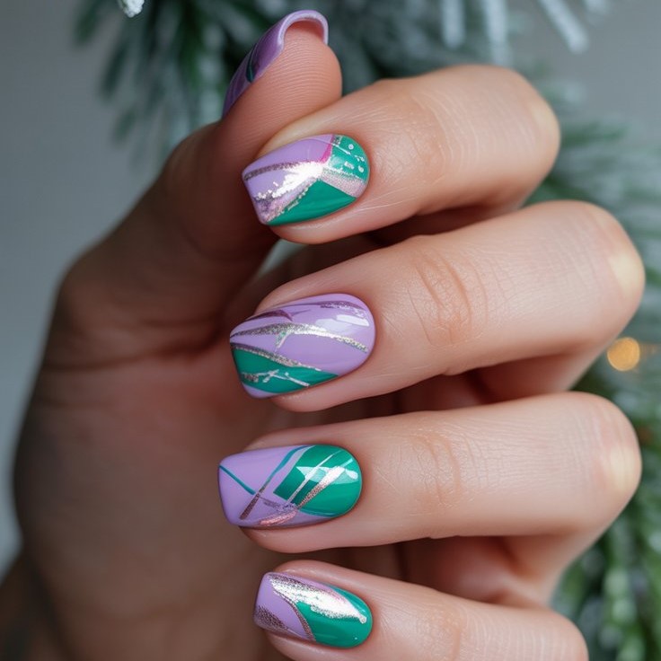Trendy Christmas Nails