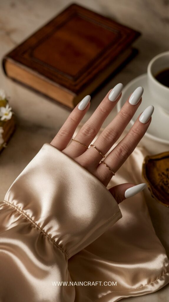 🤍 21+ White Nails Inspirations: Elegant & Trendy Designs You’ll Love This year