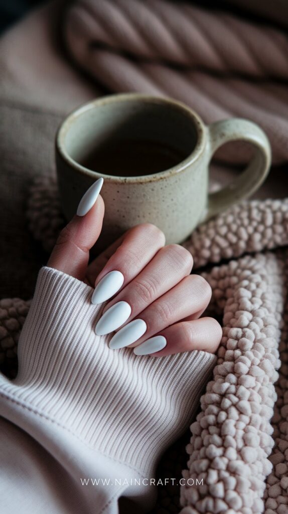 🤍 21+ White Nails Inspirations: Elegant & Trendy Designs You’ll Love This year