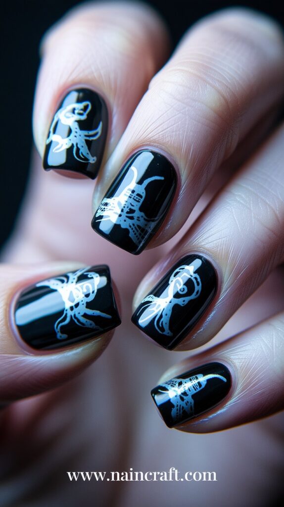 Black Nails Inspiration - 35+ Bold & Beautiful Black Nails Ideas You’ll Love in 2025