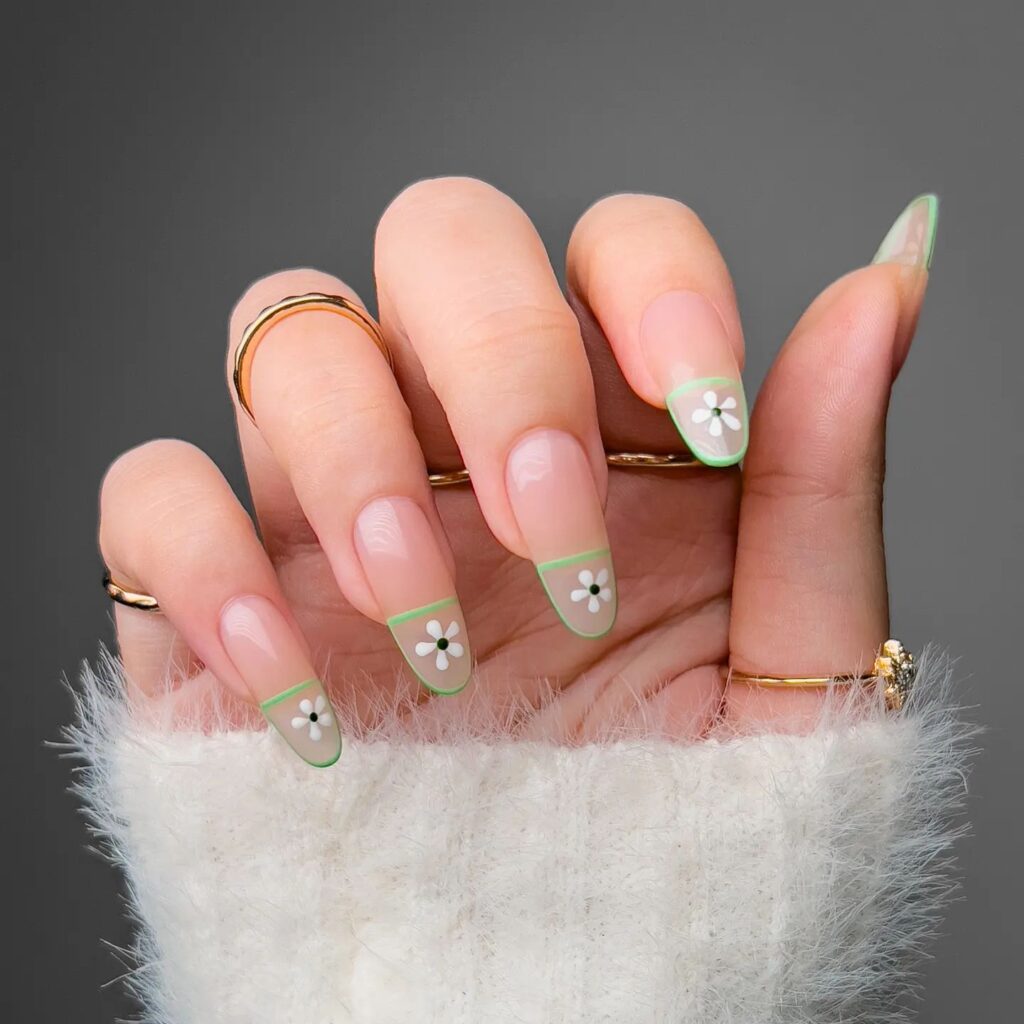 Green Daisy Cute Nails