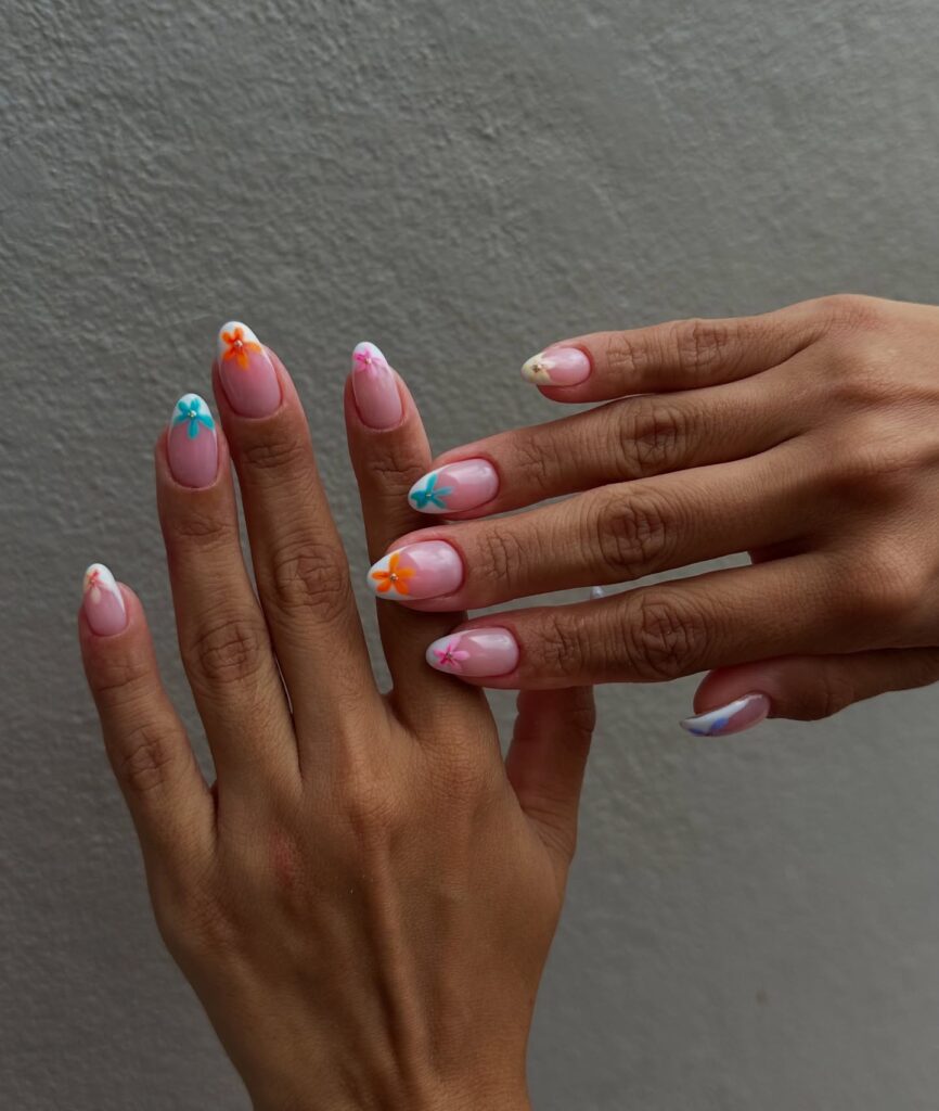 Pastel Star French Tips