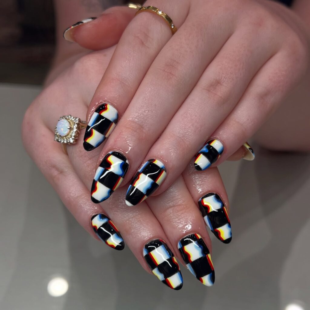 Retro Wave Nails
