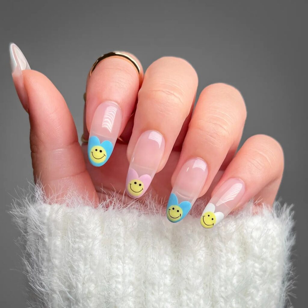 Smiley Face Heart Tips