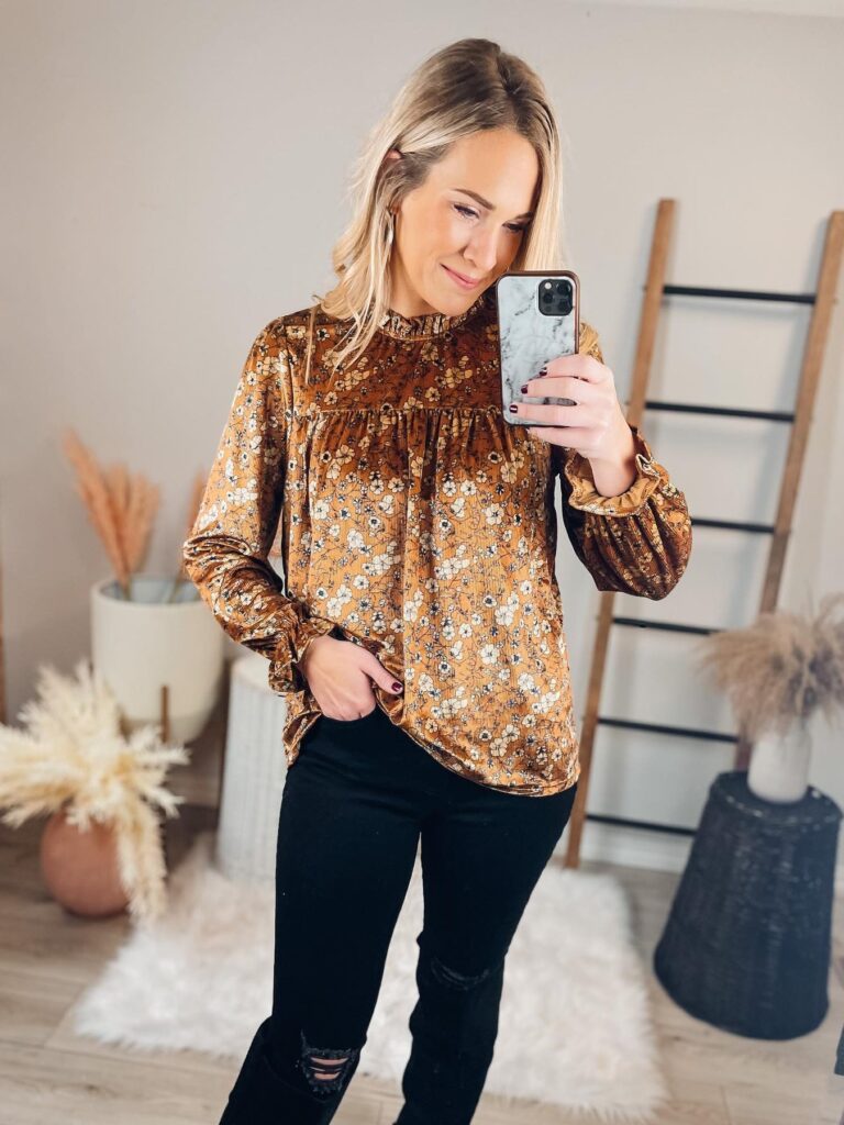 Floral Velvet Top (2)