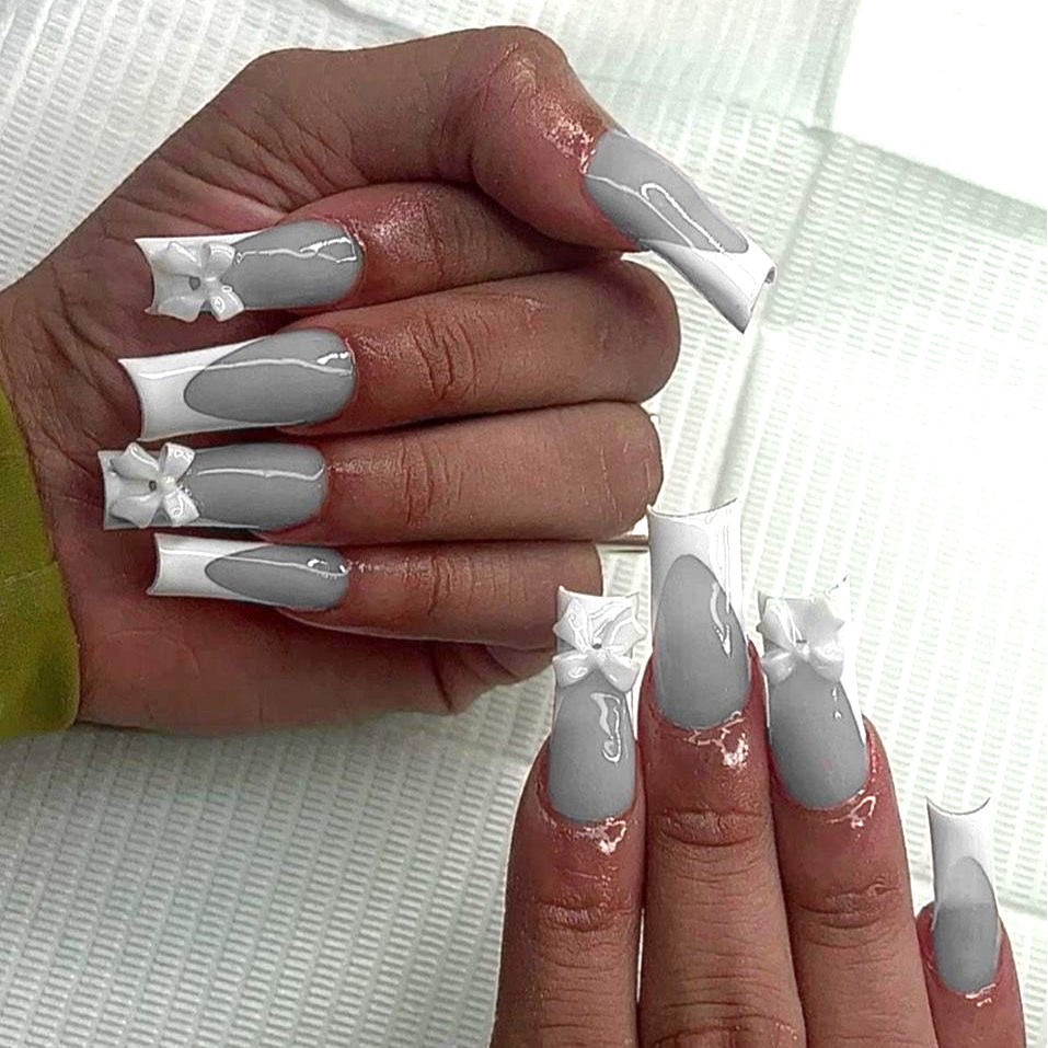 Ribbon Tip Silver Nails