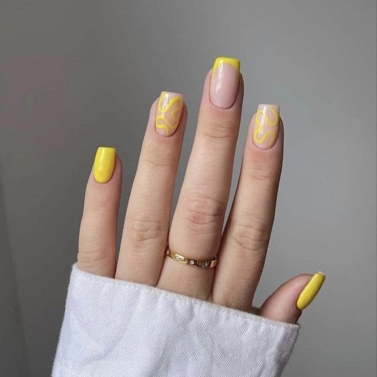 Yellow Swirl Accent Nails
