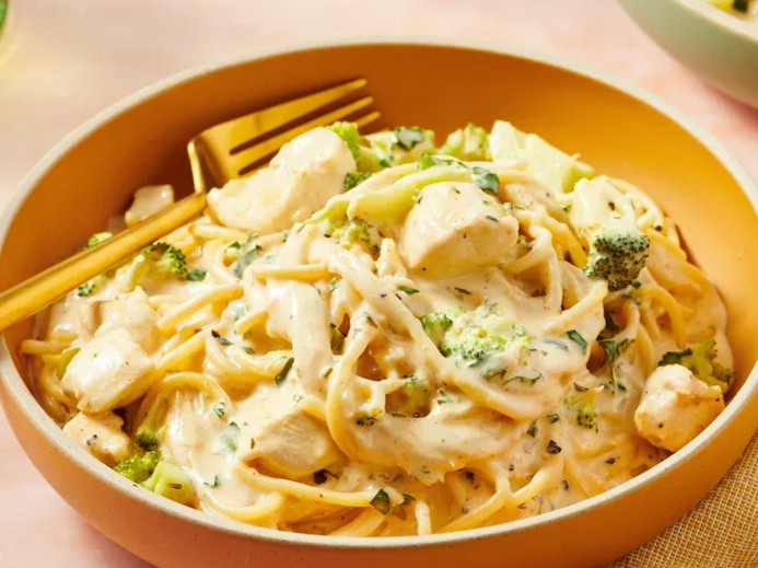 Creamy Chicken Alfredo