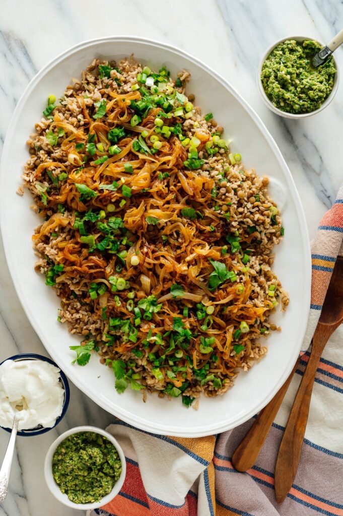 Lentils and Rice with Caramelized Onions)