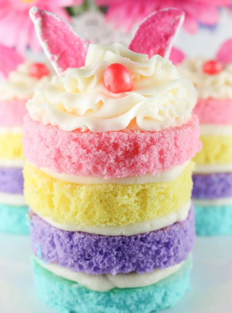 Easter Bunny Mini Cakes