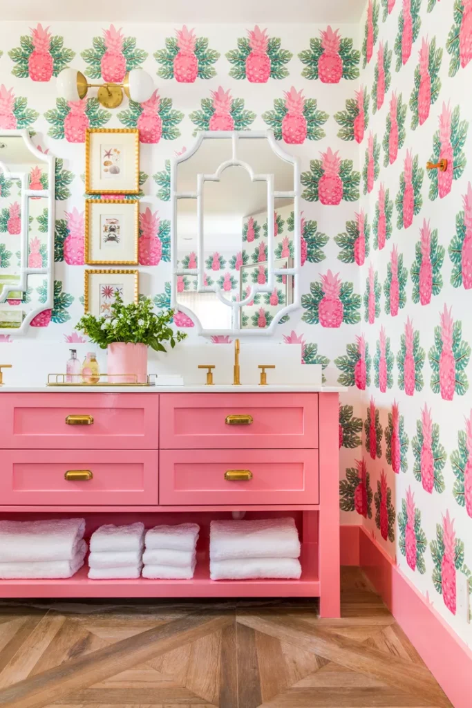 Hang Bright, Bold Wallpaper