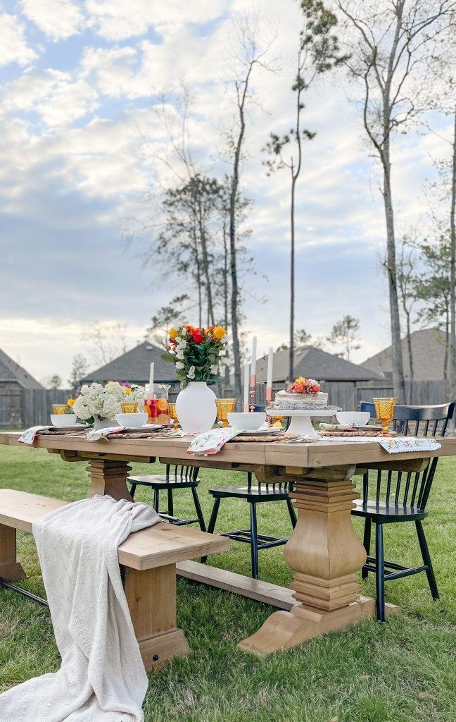 Spring outdoor Tablescape