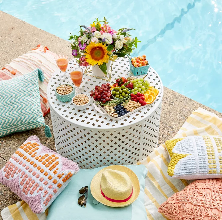 Summer Bright Color Decor