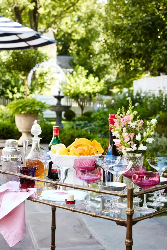 Summer Dinning Decor