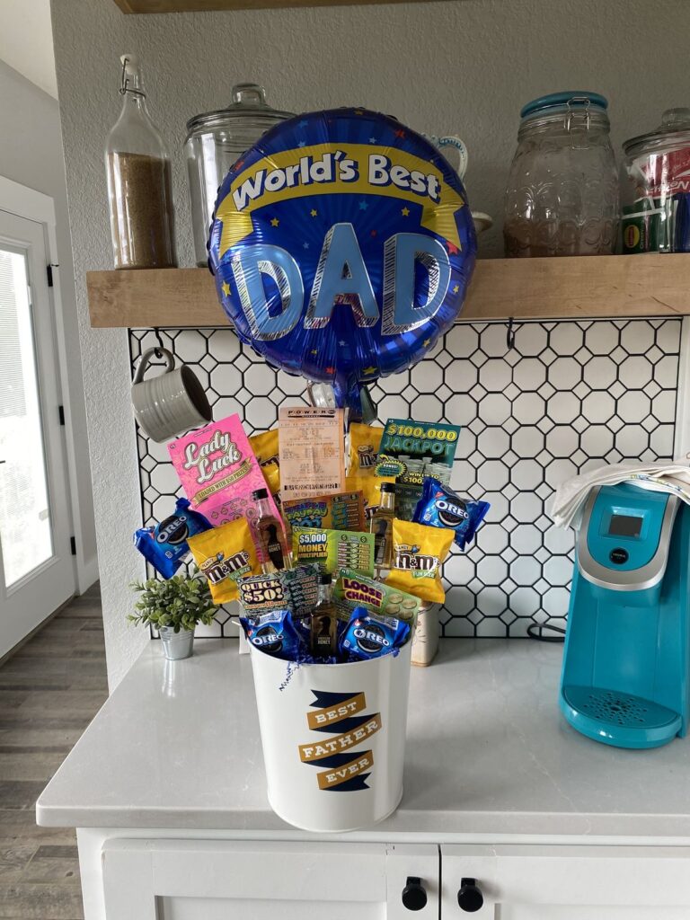 Balloon & Candy Cup Basket Idea
