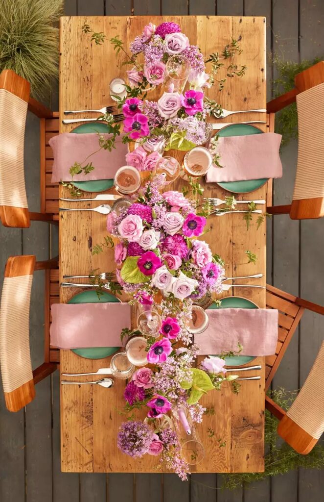 Best Bold Summer Centerpiece